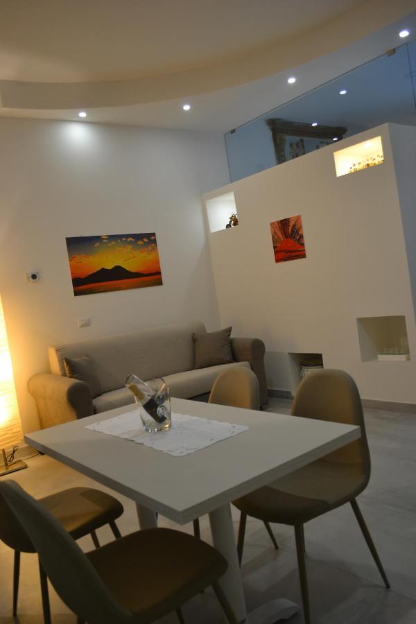 Questo Rinascimento Casa Brigitte Napels Buitenkant foto