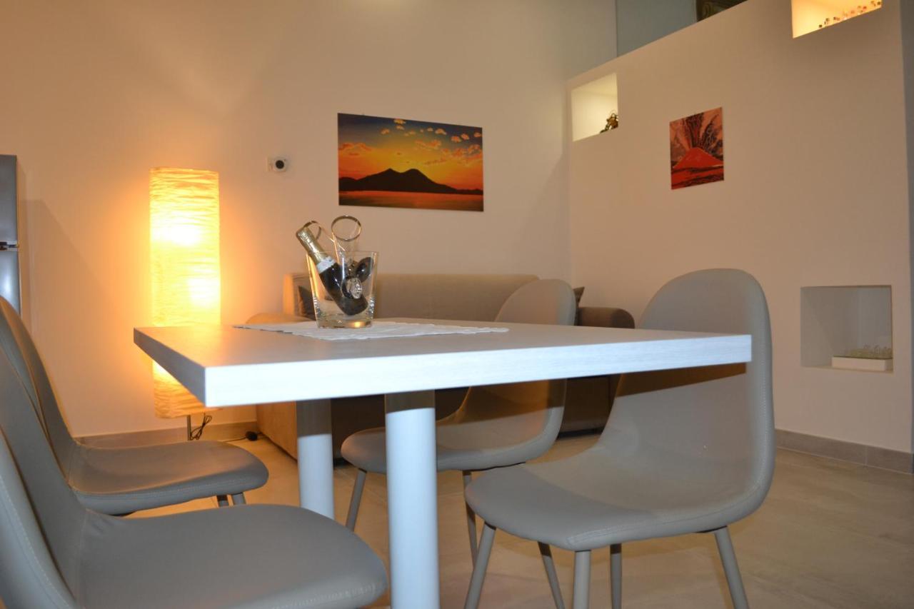 Questo Rinascimento Casa Brigitte Napels Buitenkant foto